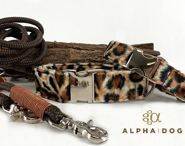 Fellhalsband Leopard 28-39 cm 3 cm Aluminium  + 4.00 EUR